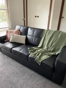 200m walk to Rye beach!