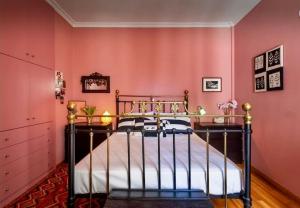 Sofia’s apartment in Kolonaki