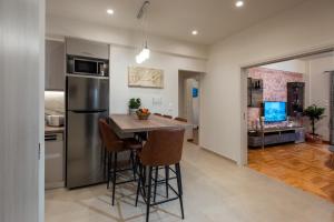 Blue Ark Acropolis Compass