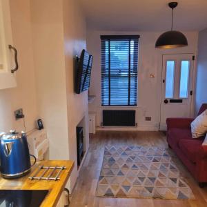 LITTLE HAVEN 1 Bedroom House sought after area