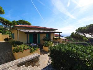 Apartment Oasis 2 by Interhome