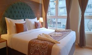 HOTEL CLIFFTON ROYALS