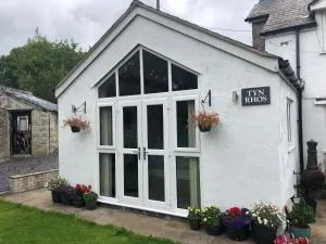 The Annex - Modern Studio Flat - Tryddyn