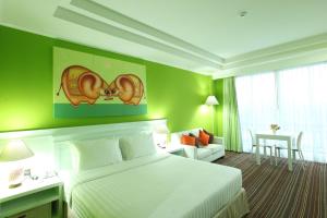 La Vie En Rose - SHA Plus