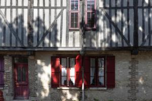 Appartements L'Odyssee - parking prive - centre ville : photos des chambres