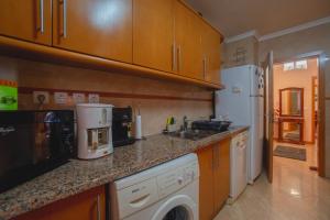 Large Modern Ponta Delgada Apartment