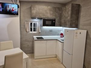 la Casetta Island village