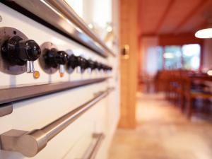 Chalet Chalet Le Haut Pré by Interhome