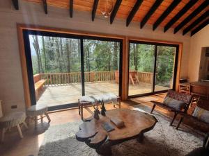 Espectacular y Amplia Casa en Reserva Huilo Huilo