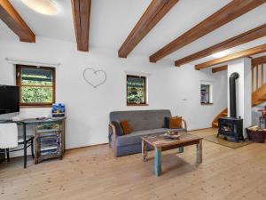 Holiday Home Pod Liščím Kopcem 6-4 by Interhome