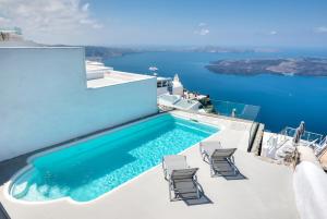 Pearl on the Cliff Hotel & Suites Santorini Greece