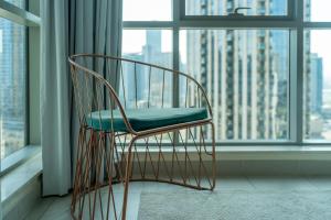 Bellavista - Grande - 2 BR - Boulevard Central