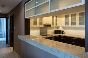 Bellavista - Grande - 2 BR - Boulevard Central