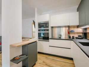 Apartment Enrosadira-9 by Interhome