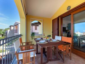 Holiday Home Alice by Interhome img22