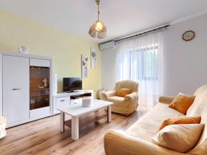 Apartment Marija-2 by Interhome 