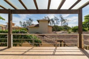 Mansão Pé na Areia da Praia de Geribá com Seis Suítes Por Luxury Rentals