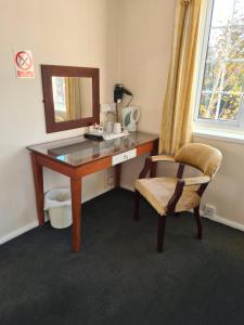The Hillmorton Manor Hotel