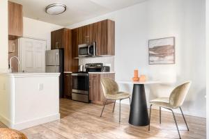 Sunnyvale 1br w pool ac wd near highways SFO-1135