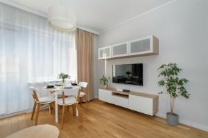 Trendy Apartment Polna in Poznan by Renters
