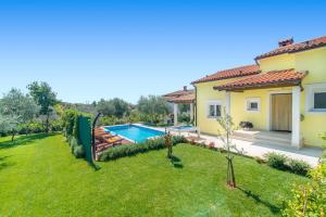 Villa Ladonja by Villa Plus