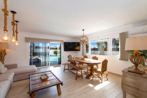 Villa Leona Carmen by Villa Plus