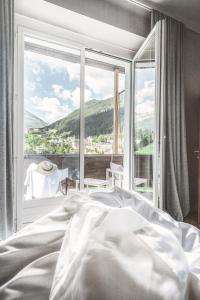 Small Double Room with Panoramic View room in Design Hotel Miramonte