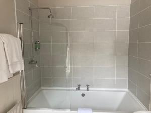 Double Room room in Village Inn