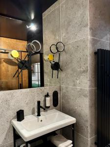 Apartament 16 by Hidden Garden