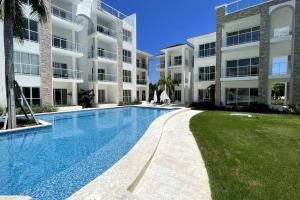 Beautiful Penthouse with private elevator in Hard Rock Golf