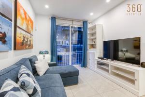 A lovely 2BR maisonette with Private Terrace & BBQ by 360 Estates