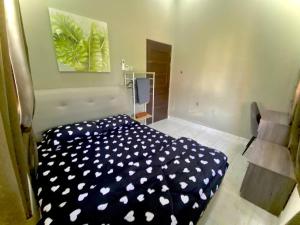 Homestay Wakaf Bharu Tumpat-Musl!m Only