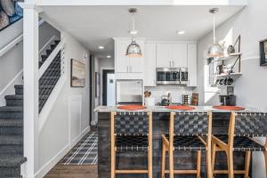 Stella Boona Loft Traverse close to Trail and beach