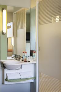 Hotels ibis budget Bordeaux Centre Bastide : photos des chambres