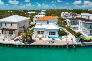 Salt Life Villa - Long Bay Hills