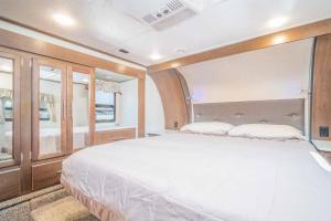 Fully Setup RV for Glamping #27 at Blue Spruce RV Park & Cabins