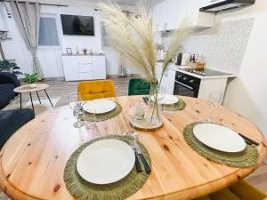 SubCetate - Mălîncrav