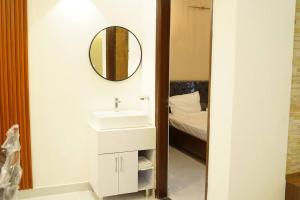 Harmony Haven - Luxurious 3 BHK Haven for All