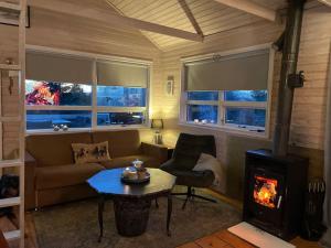 Golden Circle Cozy Retreat