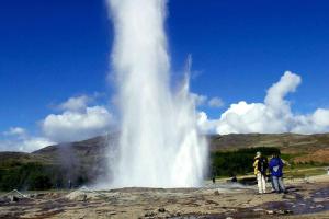 Golden Circle Cozy Retreat