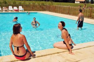 Maisons de vacances La cigogne : photos des chambres