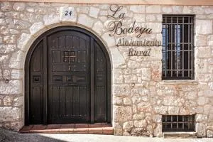 Casa Rural LA BODEGA, ofrece cata de vino gratis - Horche