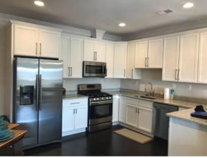 Entire Extra Large Luxury 3 Bedrooms Condo