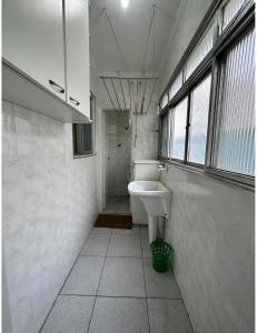 AP Aconchegante a 60 Metros da Praia, vista mar 302