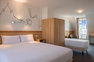 Comfort Triple Room room in Au Pacific Hotel