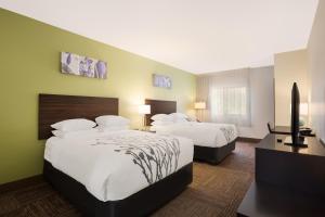 Standard Queen Room with Two Queen Beds - Non Smoking  room in Red Lion Inn & Suites Saraland – Mobile