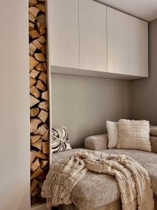 In Maramu’ la Mocanita!