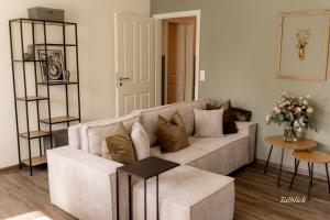 Lieblingsplatz by Julia & Tom