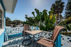 Blue Water Beachside Villa 6