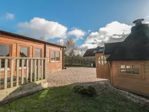 Sunnyside Lodge - Chiselborough